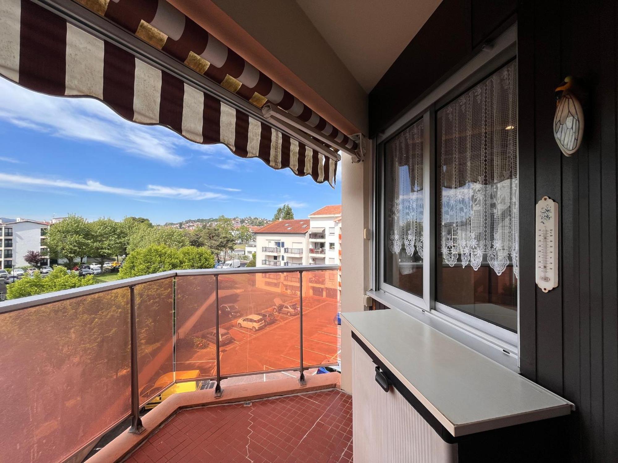 Apartment 2 Ch Avec Terrasse A 10 Min De La - Parking Gratuit - Fr-1-239-936 *