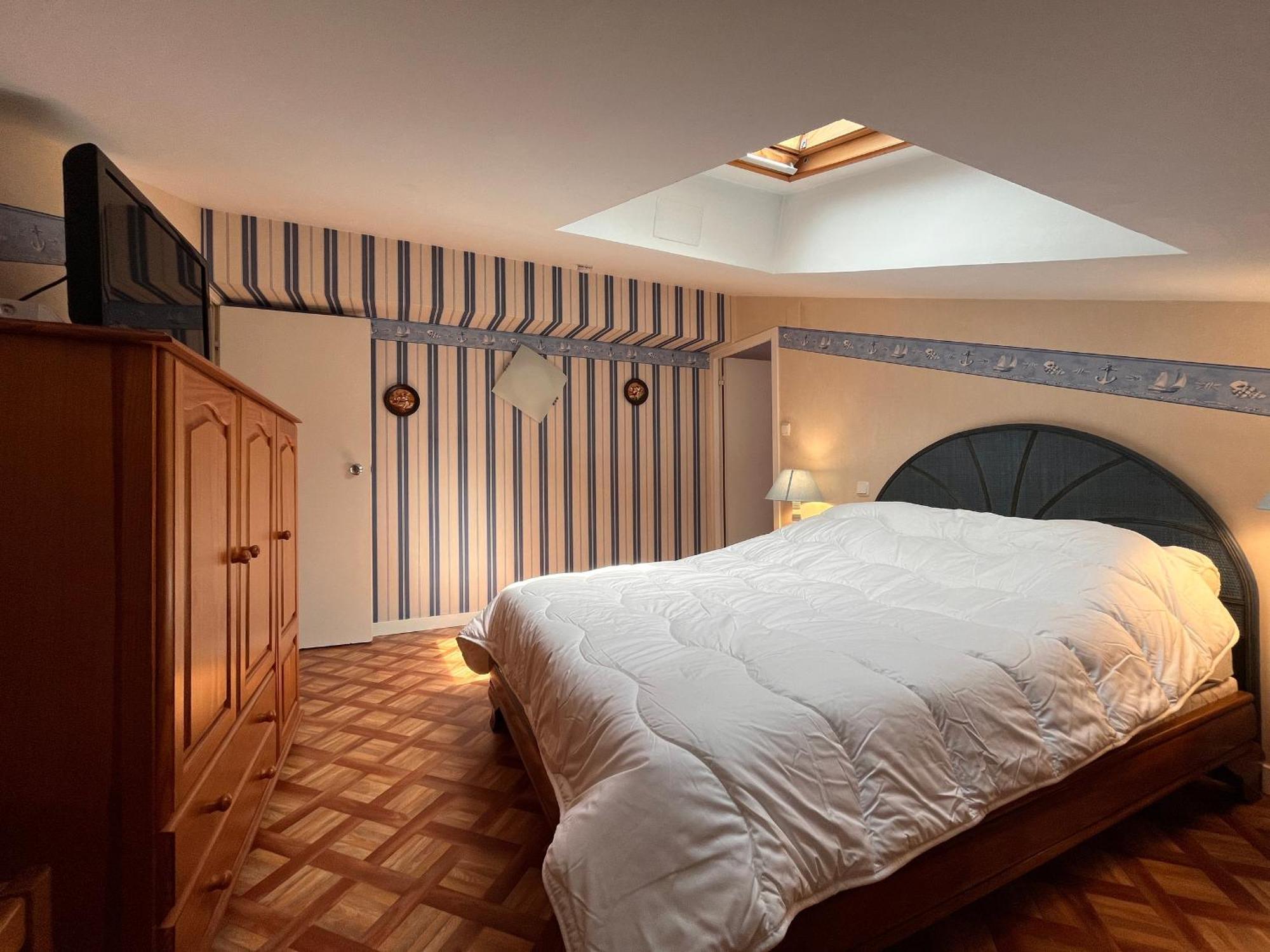 2 Ch Avec Terrasse A 10 Min De La - Parking Gratuit - Fr-1-239-936 Apartment *